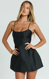 Scoop Neck Panel Bodice Dress in Black
