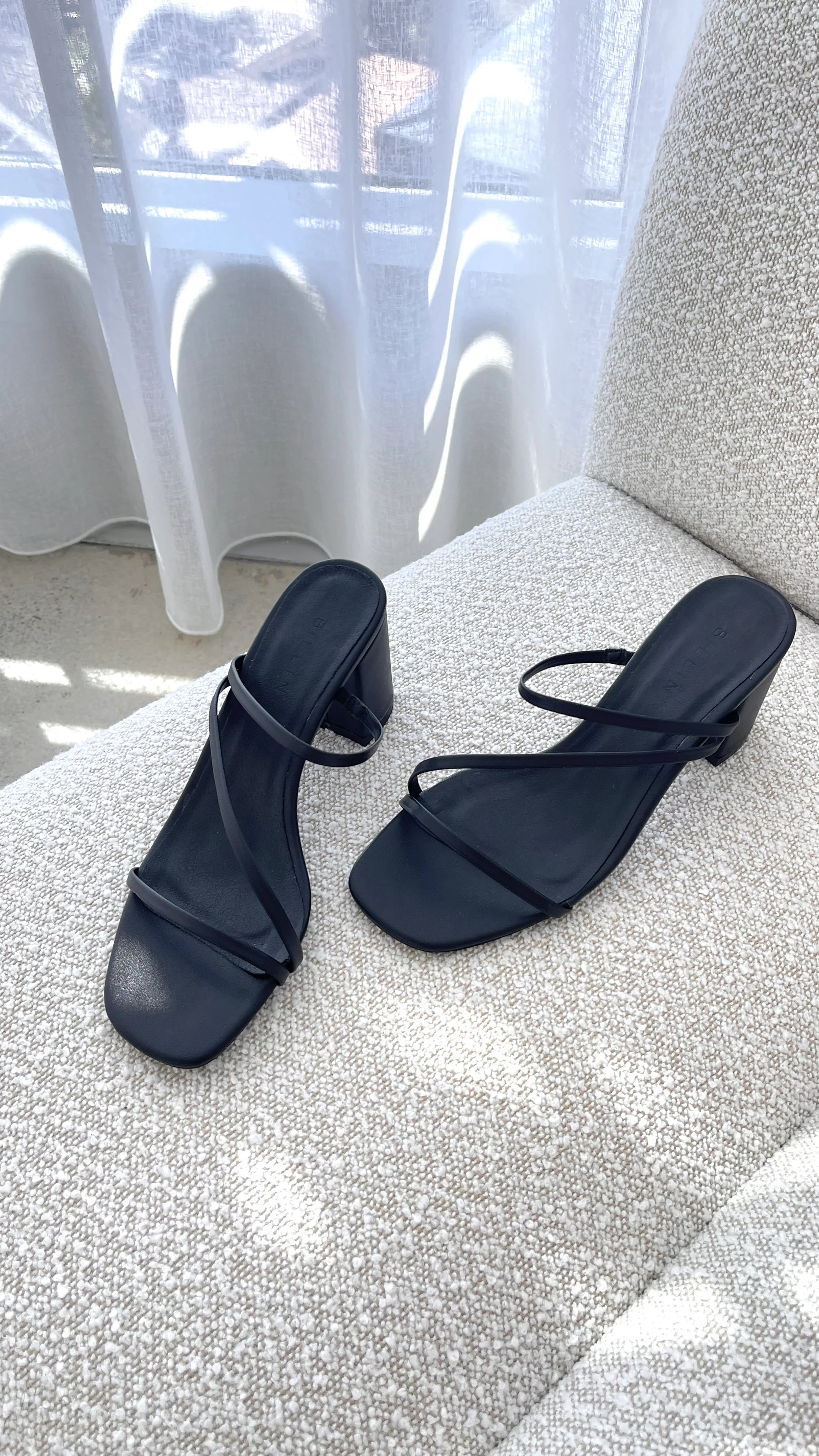 Yazmin Heel - Black